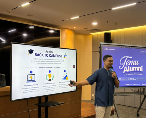 Back to Campus UAD sebagai program pembinaan alumni Pendidikan Matematika