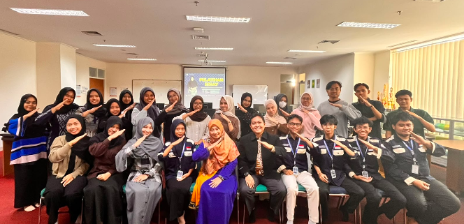 Pelatihan Penulisan Esai Berbasis Keadilan Gender HMPS Pendidikan Matematika UAD